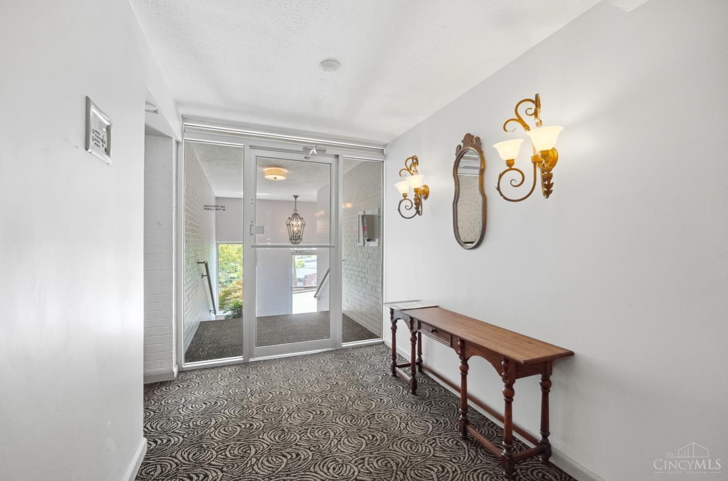 Homes for sale in Cincinnati, OH | 880 Rue De La Paix #A24, Cincinnati, OH 45220 | MLS# 1887075