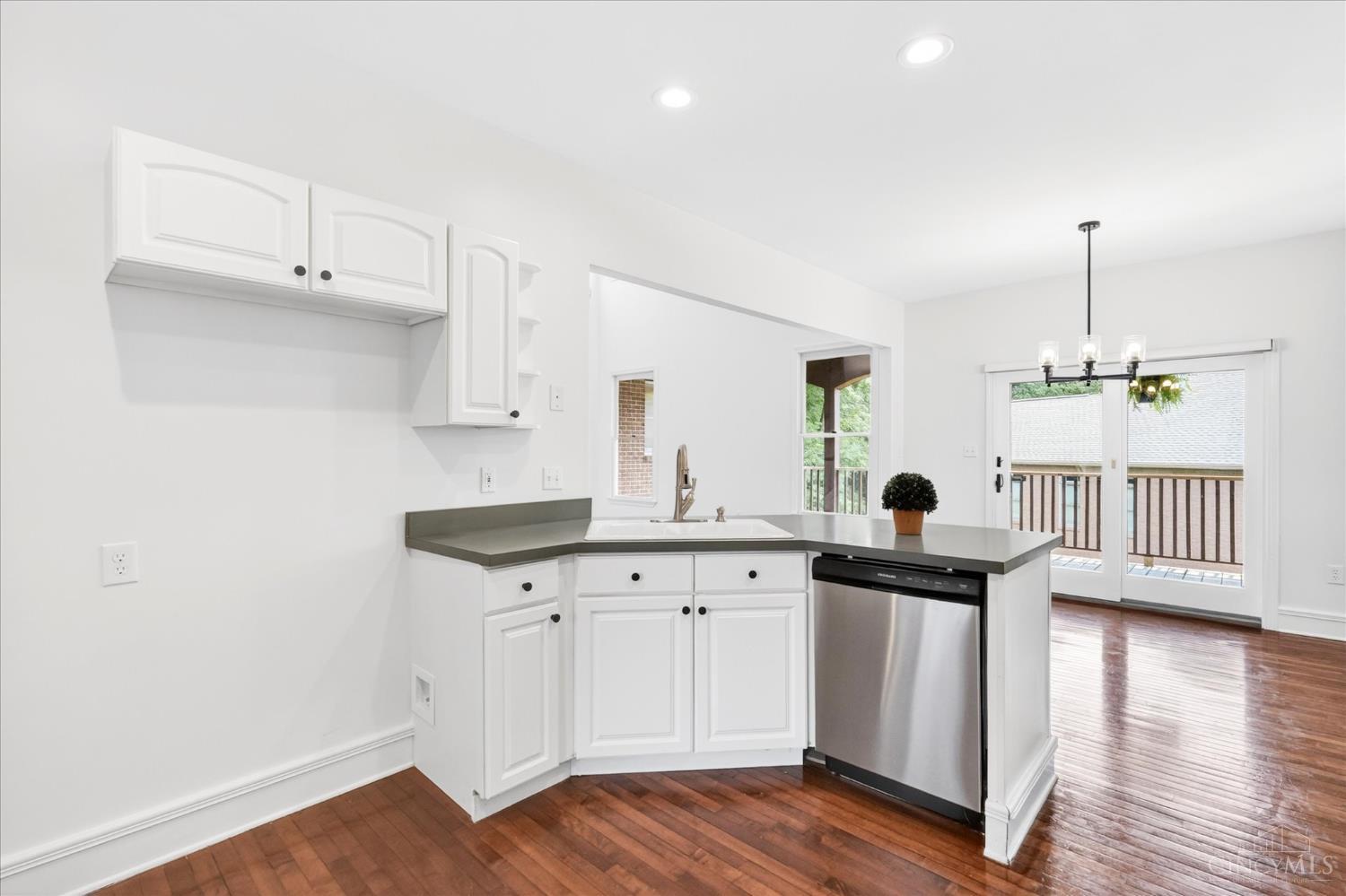 106 Rainbow Court, Hillsboro, OH, 45133 — photo 12