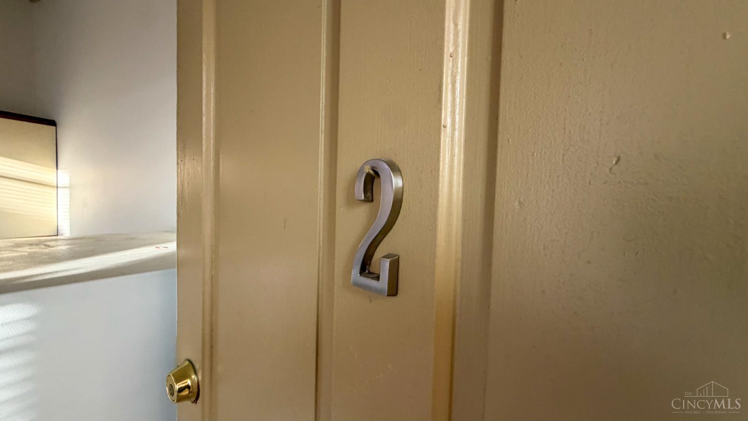 24 University Avenue, Cincinnati, OH, 45219 — photo 34