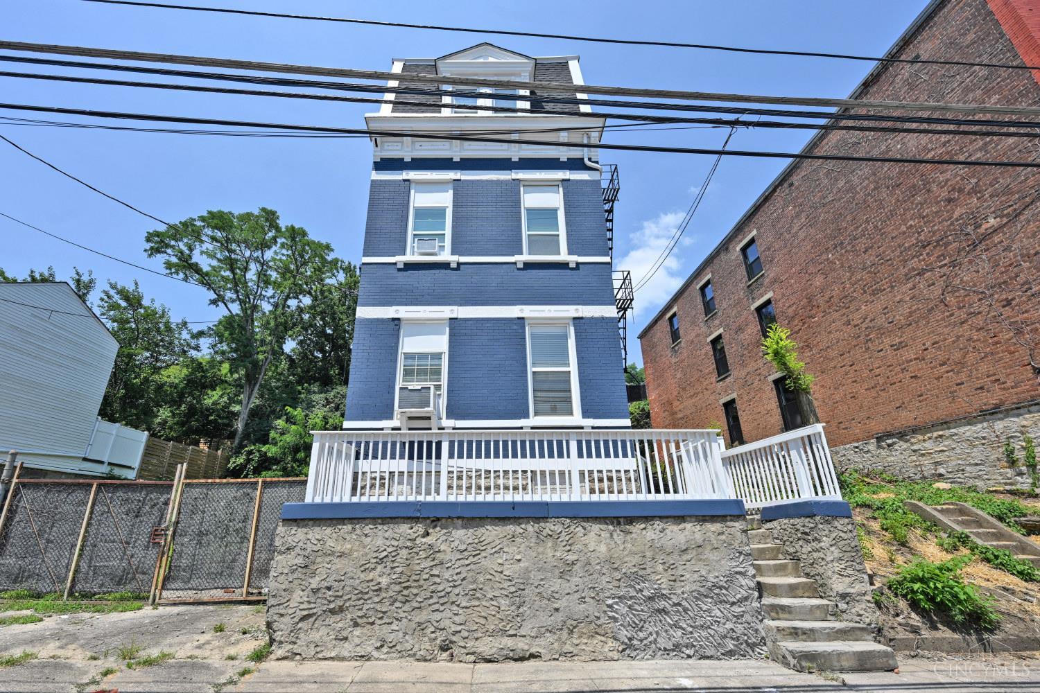 Homes for sale in Cincinnati, OH | 458 W Mcmicken Ave, Cincinnati, OH 45214 | MLS# 1885952
