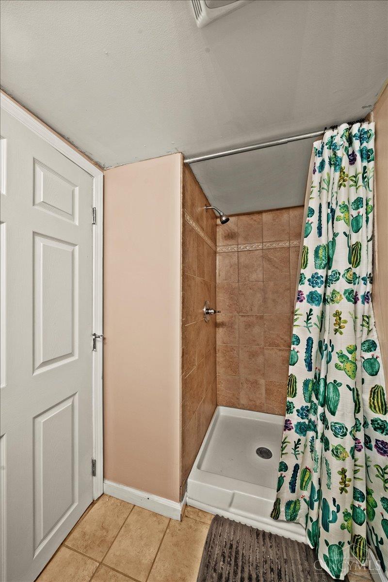 6408 Girard Avenue, Cincinnati, OH, 45213 — photo 20