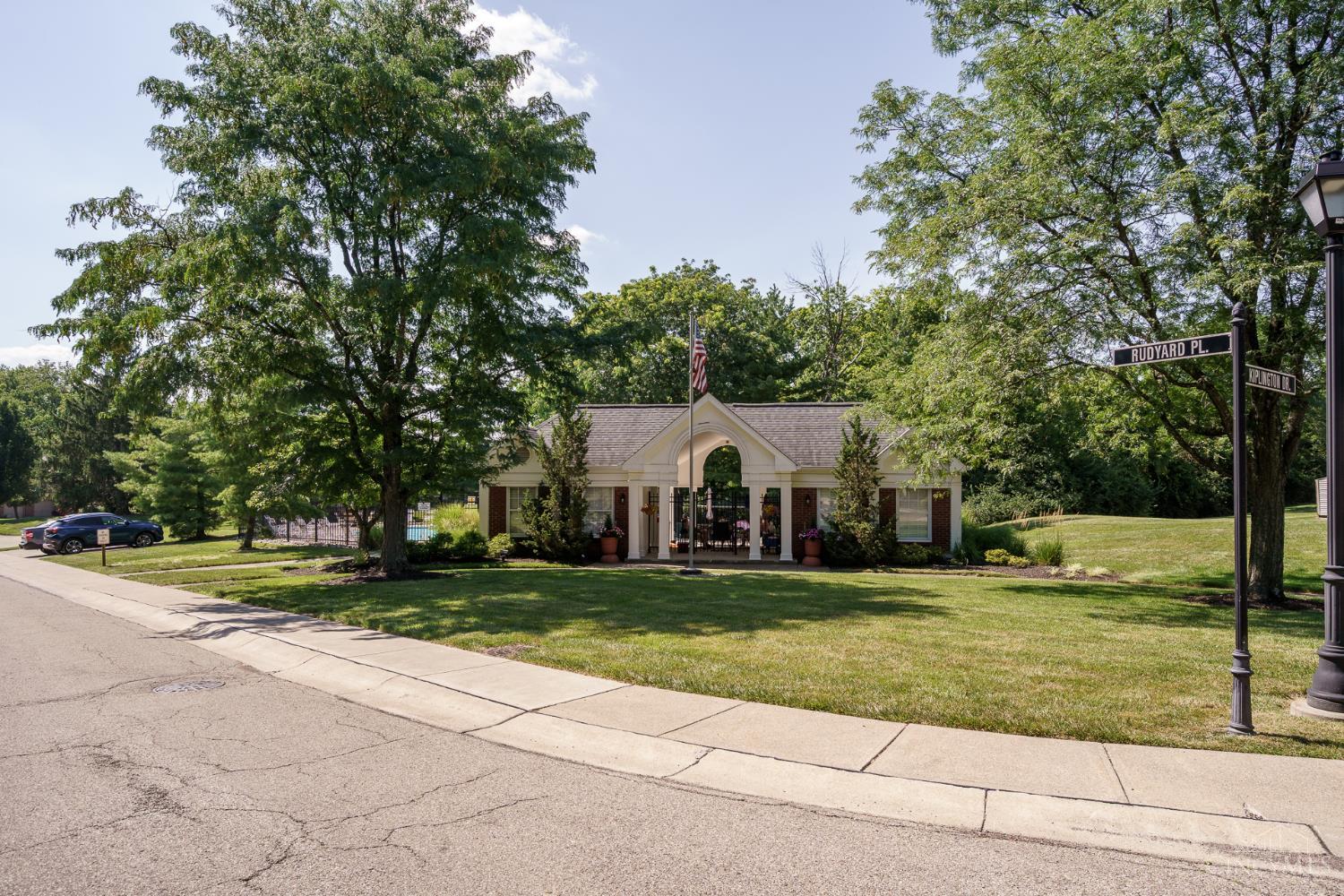 5574 Regimental PL, Cincinnati, OH, 45239 — photo 42