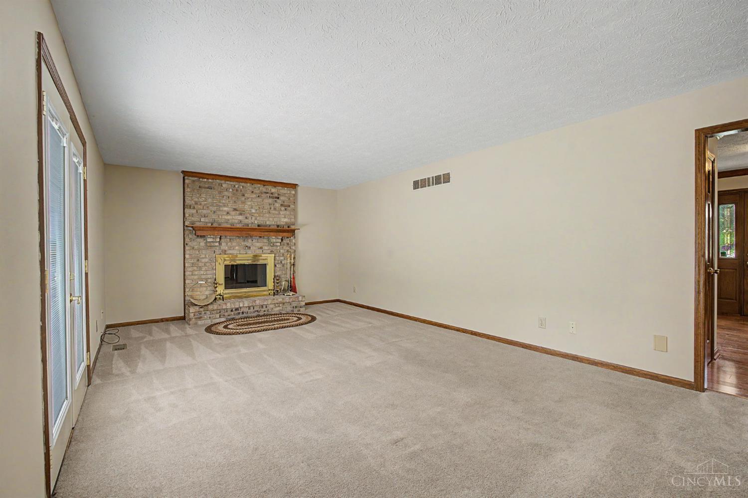 8295 Beckett Station Drive, West Chester, OH, 45069 — photo 10