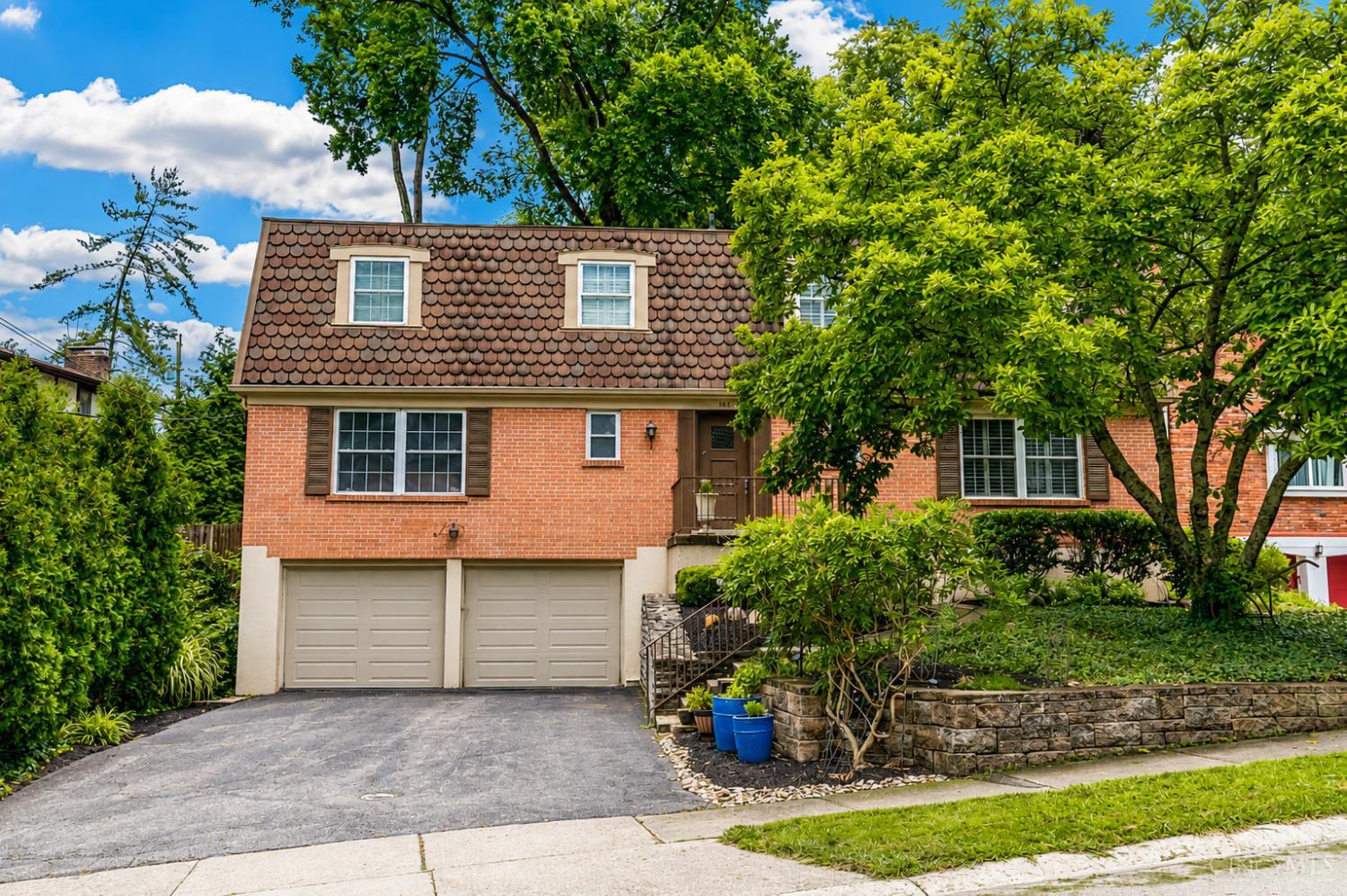 Homes for sale in Cincinnati, OH | 850 Van Dyke Ave #2, Cincinnati, OH 45226 | MLS# 1886365