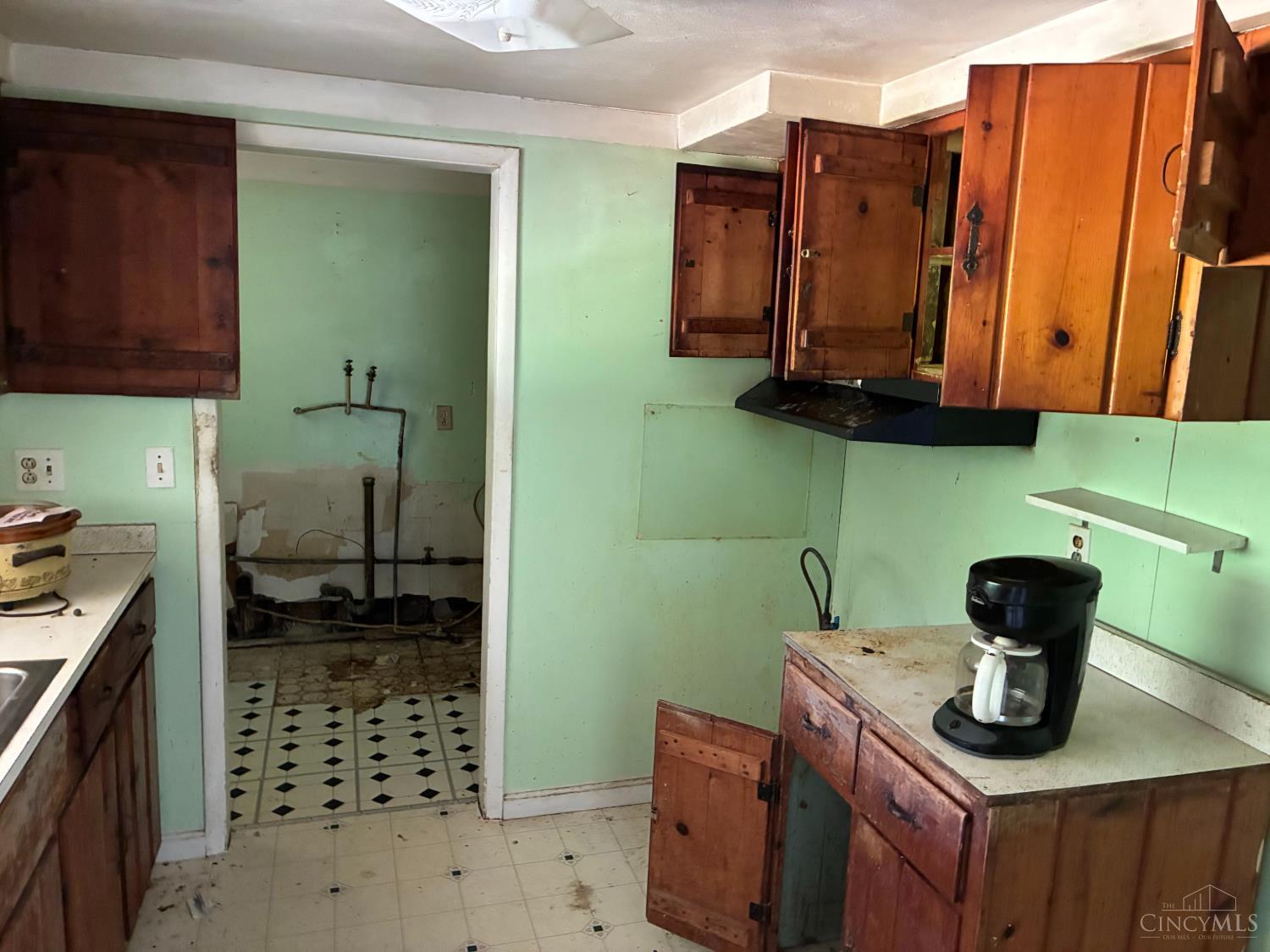 4th image of 6374 Tracy Rd, Washington Twp, OH 45171 | MLS# 1886730