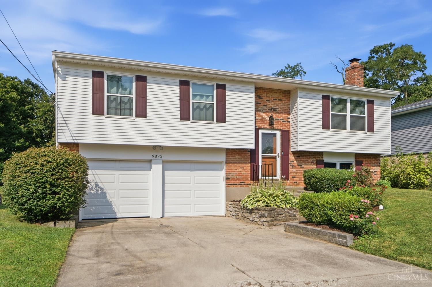 9873 Greenriver Drive, Colerain Twp, OH, 45231 — photo 2