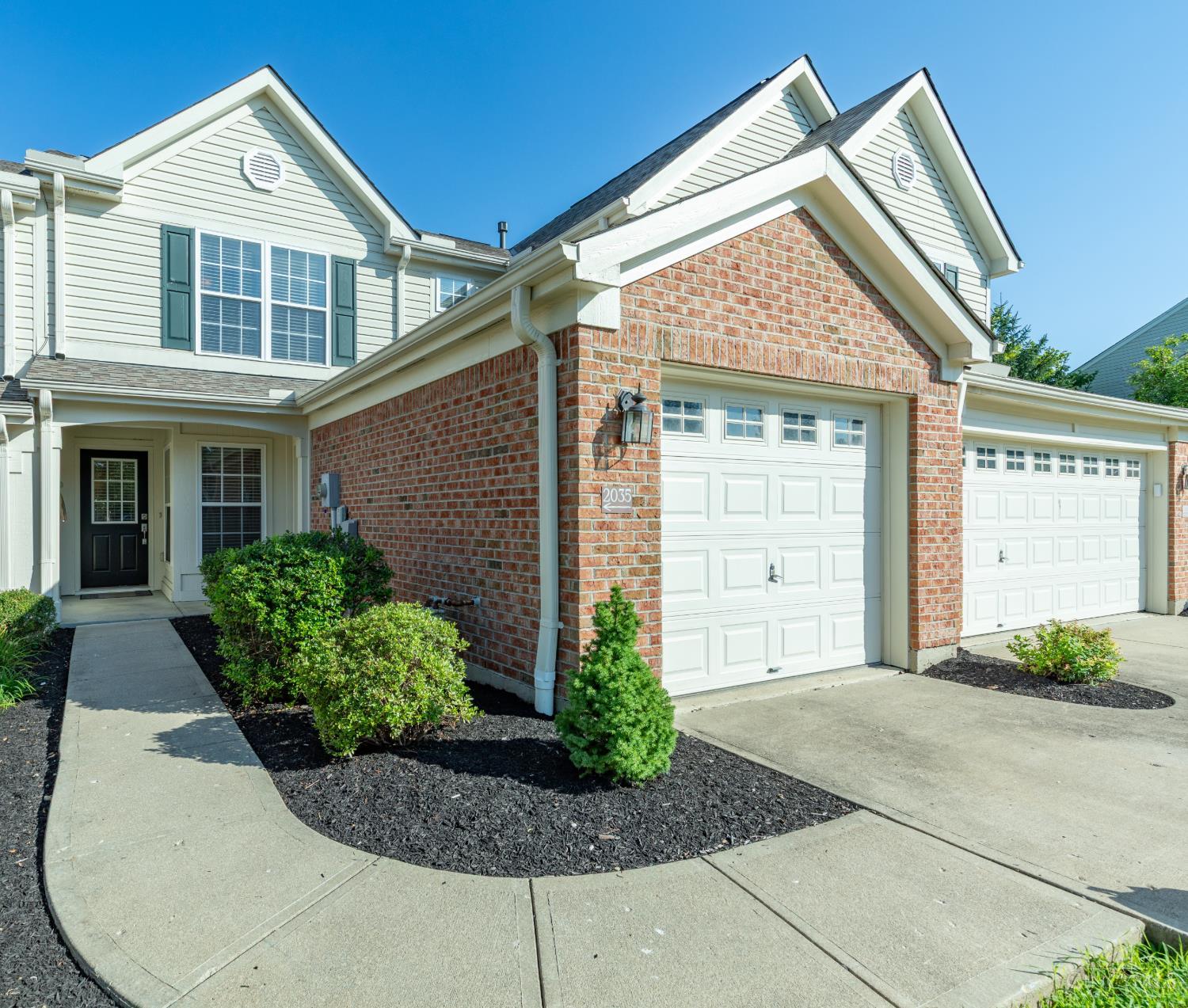 Homes for sale in Batavia Twp, OH | 2035 Commons Circle Dr #3C, Batavia Twp, OH 45103 | MLS# 1887181