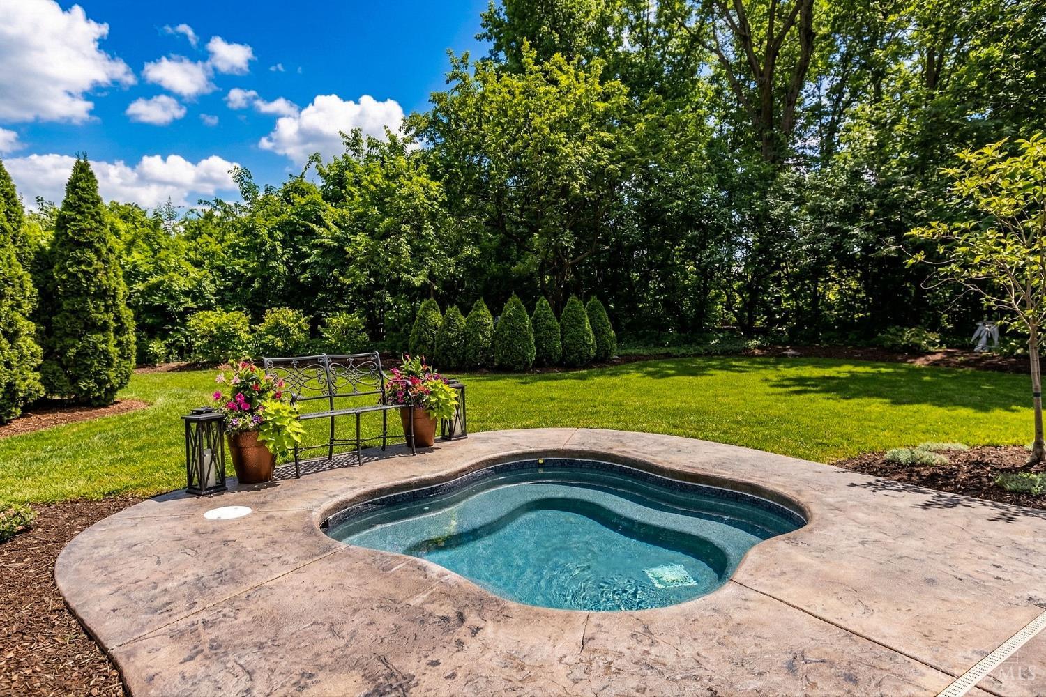 8067 Hunters Ridge Drive, West Chester, OH, 45069 — photo 9