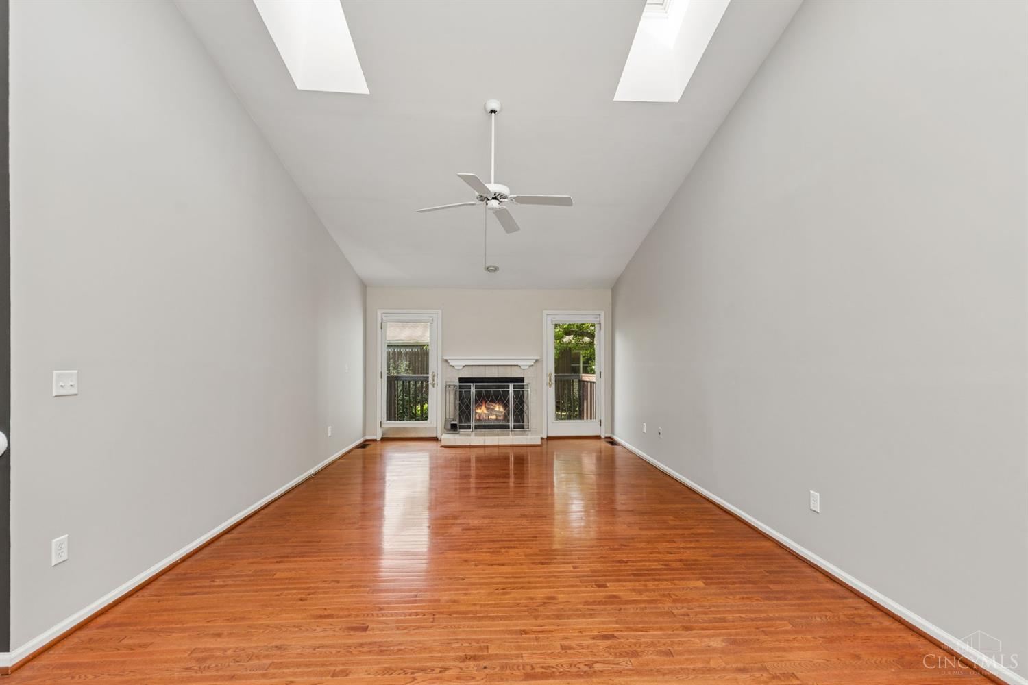 5477 Hanover Circle, Cincinnati, OH, 45230 — photo 3