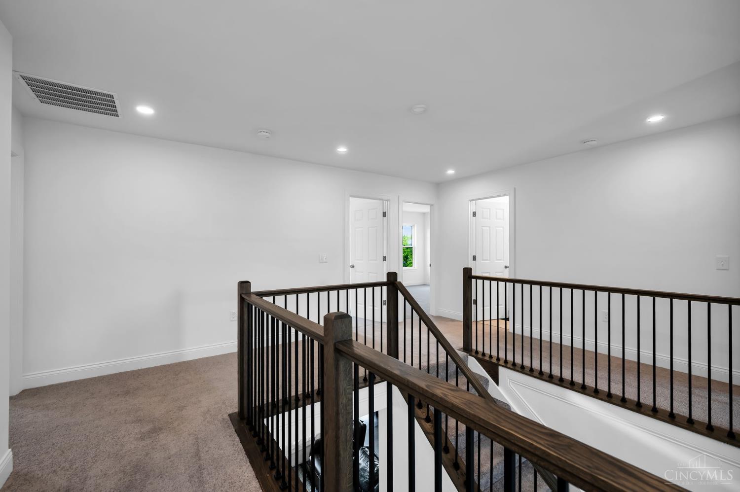 6805 Cork Drive, West Chester, OH, 45069 — photo 33