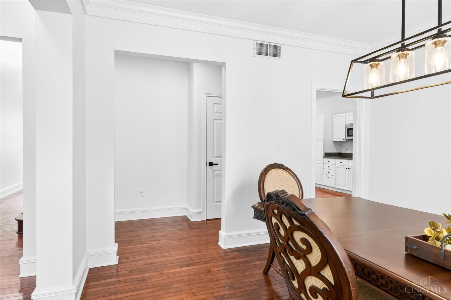 106 Rainbow Court, Hillsboro, OH, 45133 — photo 9