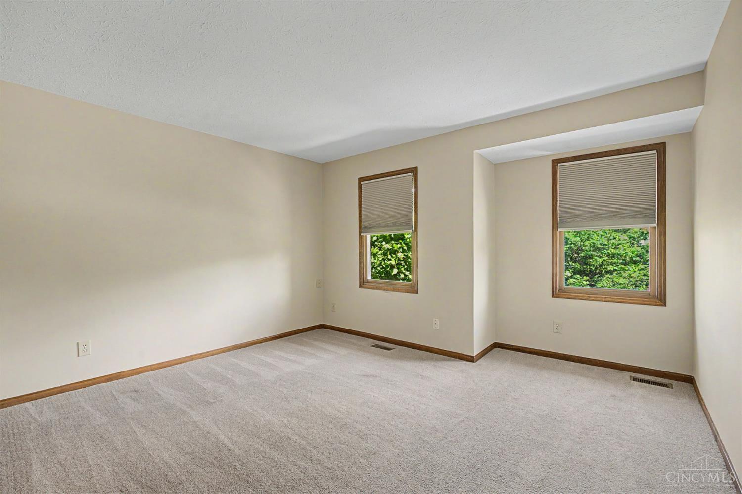 8295 Beckett Station Drive, West Chester, OH, 45069 — photo 31
