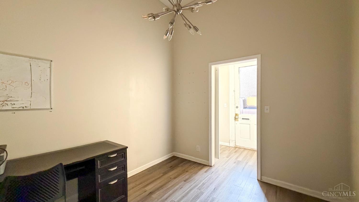 24 University Avenue, Cincinnati, OH, 45219 — photo 18