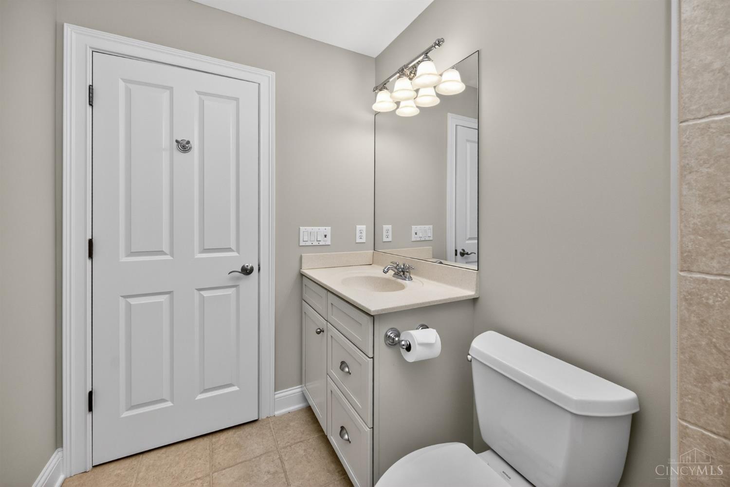 6607 Red Hawk Court, Hamilton Twp, OH, 45039 — photo 42