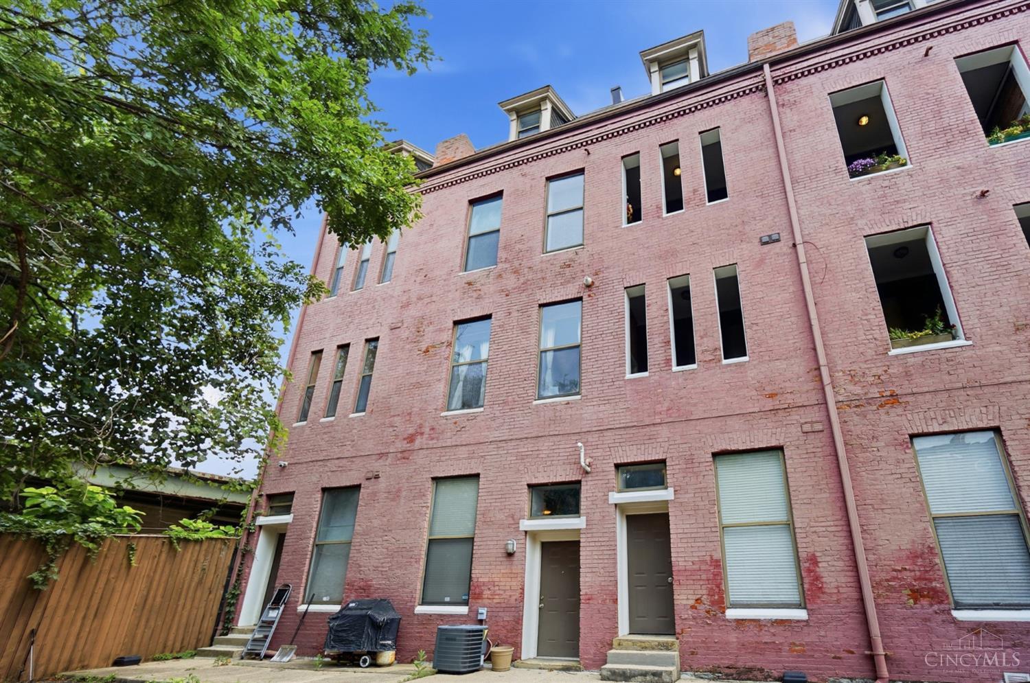 1215 Central Avenue, Cincinnati, OH, 45214 — photo 29