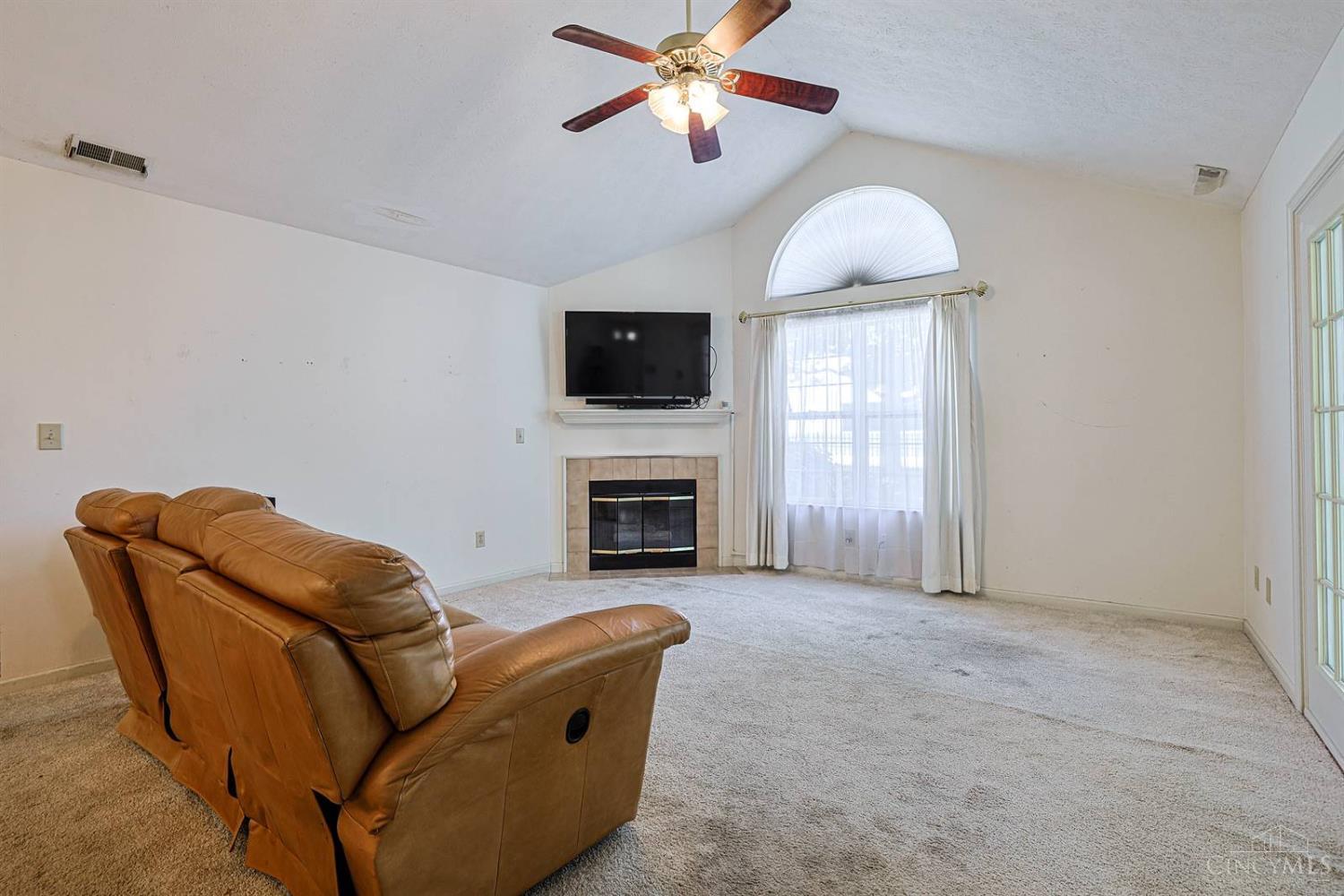 12010 Maxim Way, Symmes Twp, OH, 45249 — photo 4