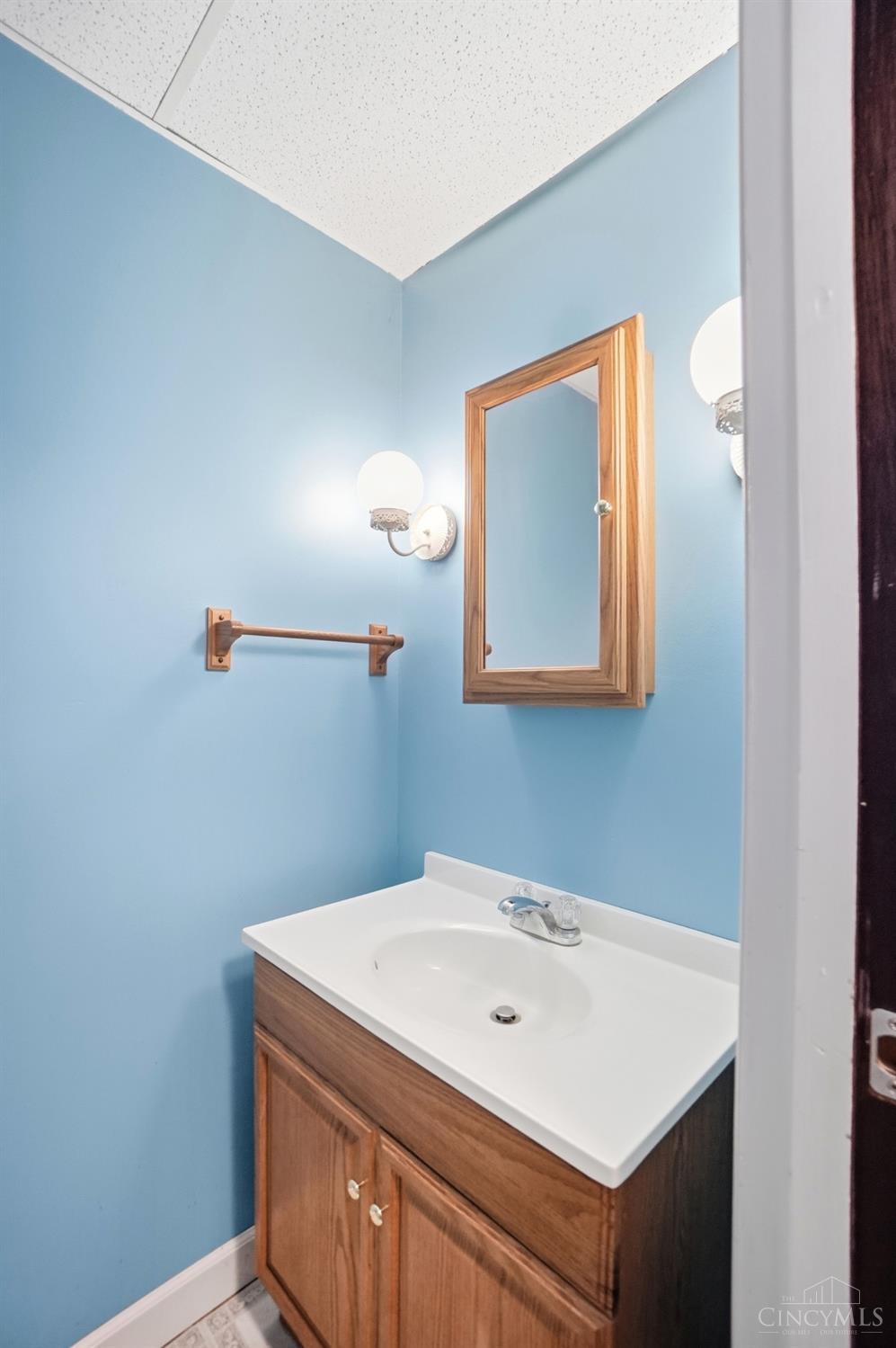 9873 Greenriver Drive, Colerain Twp, OH, 45231 — photo 42