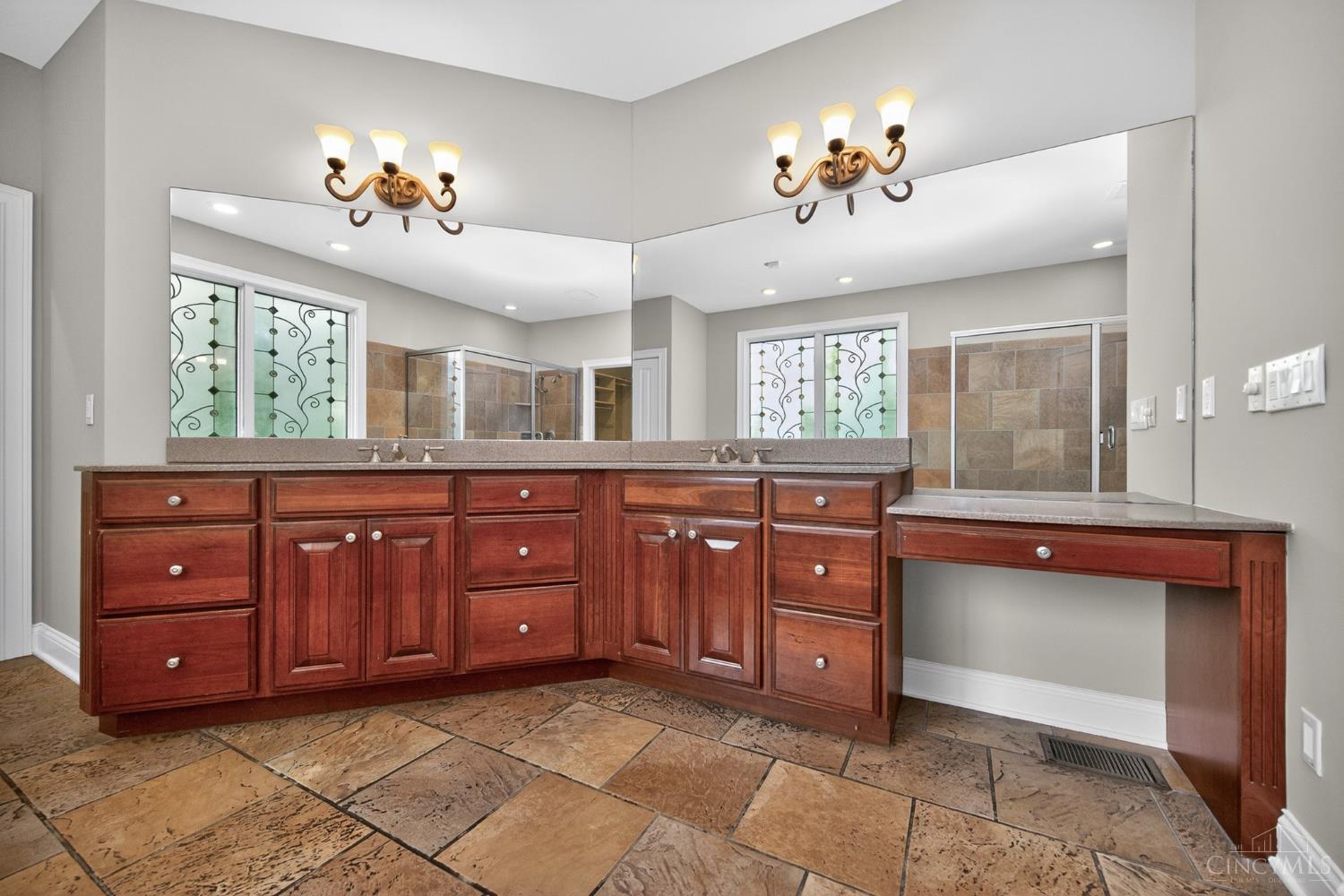 6607 Red Hawk Court, Hamilton Twp, OH, 45039 — photo 20