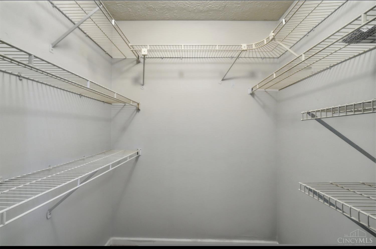 7370 Ridgepoint Drive #6, Anderson Twp, OH, 45230 — photo 14