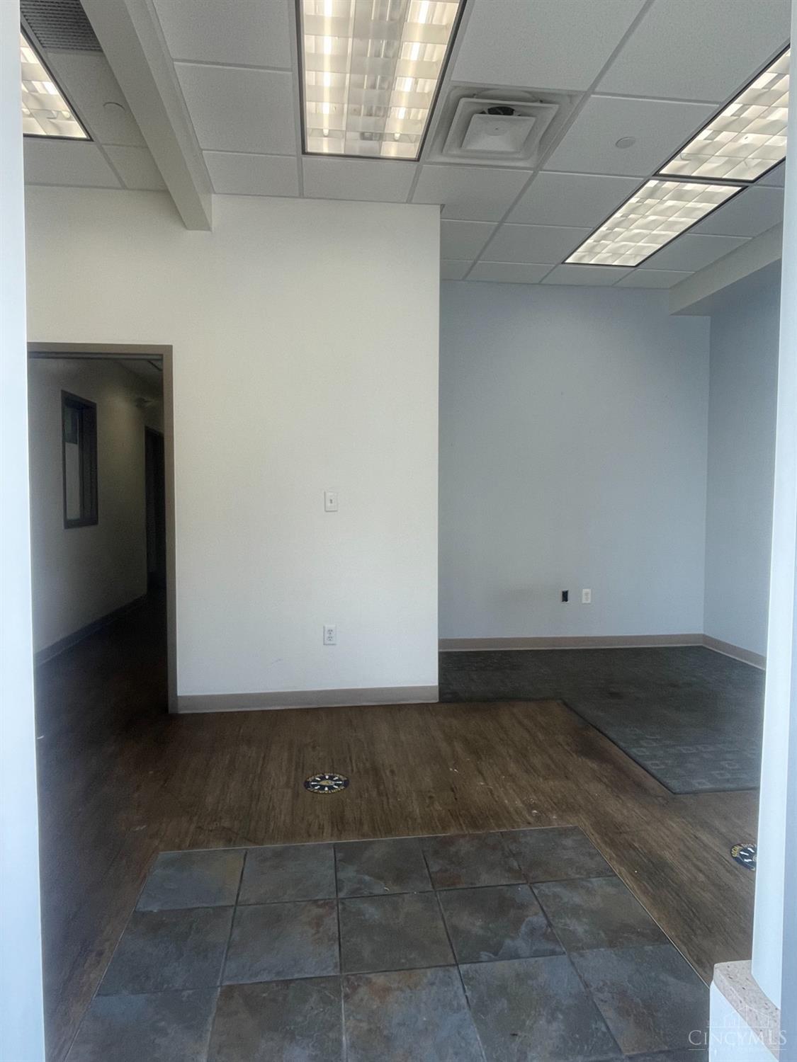 1434 Linn Street, Cincinnati, OH, 45214 — photo 2