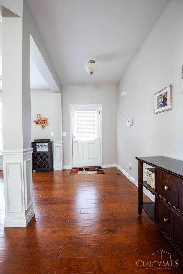 1779 Victoria Court, Wyoming, OH, 45215 — photo 3
