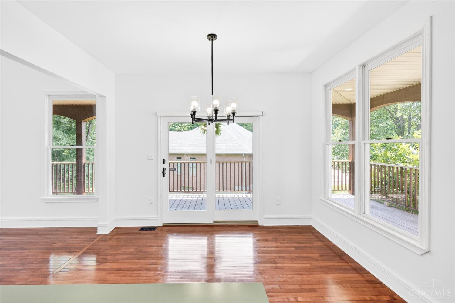 106 Rainbow Court, Hillsboro, OH, 45133 — photo 15