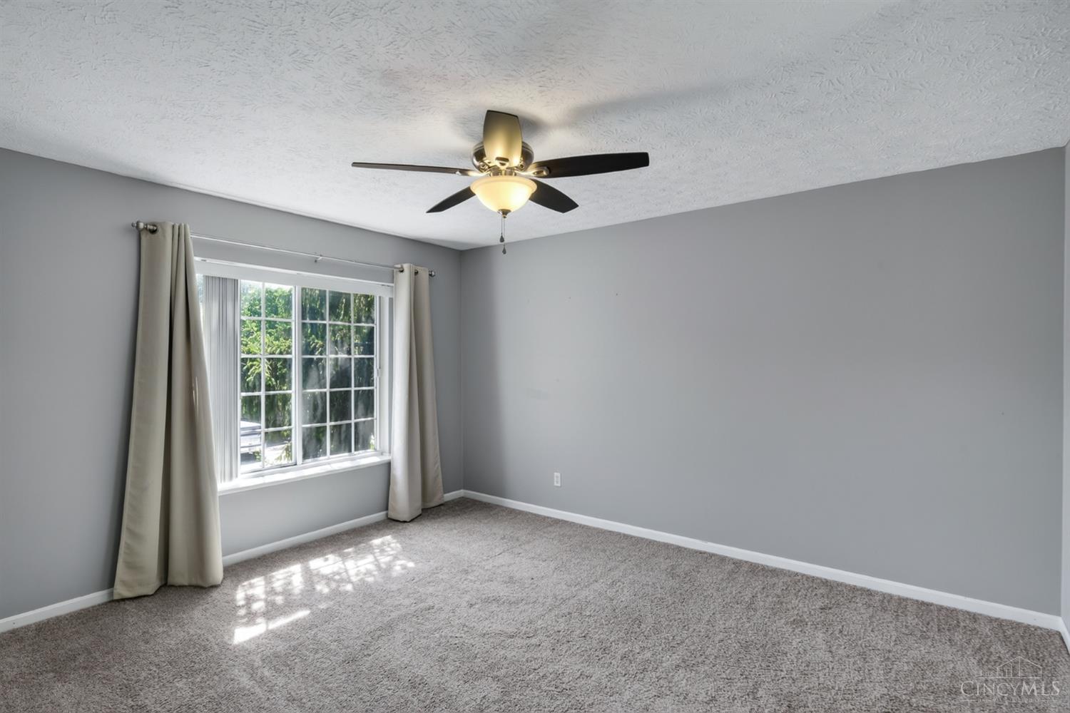 5574 Regimental PL, Cincinnati, OH, 45239 — photo 32