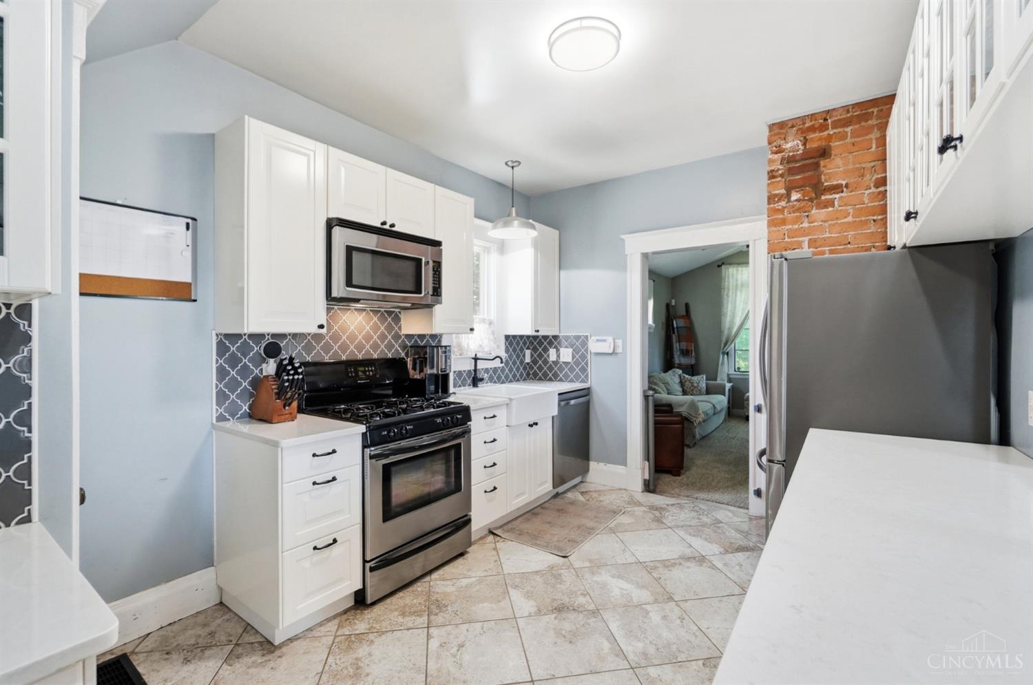 2820 Linwood Avenue, Cincinnati, OH, 45208 — photo 21