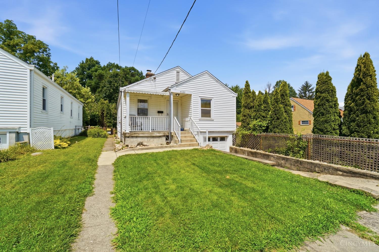 This home — photo 3