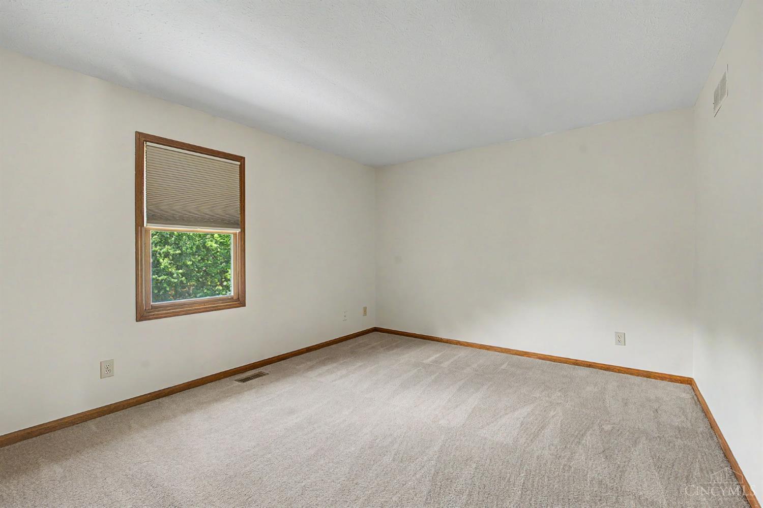 8295 Beckett Station Drive, West Chester, OH, 45069 — photo 29