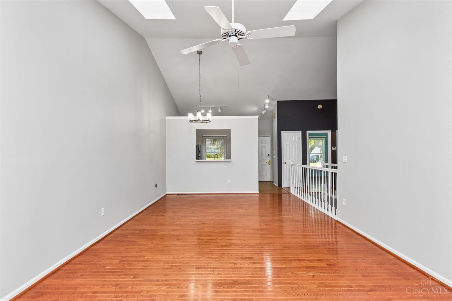 5477 Hanover Circle, Cincinnati, OH, 45230 — photo 12