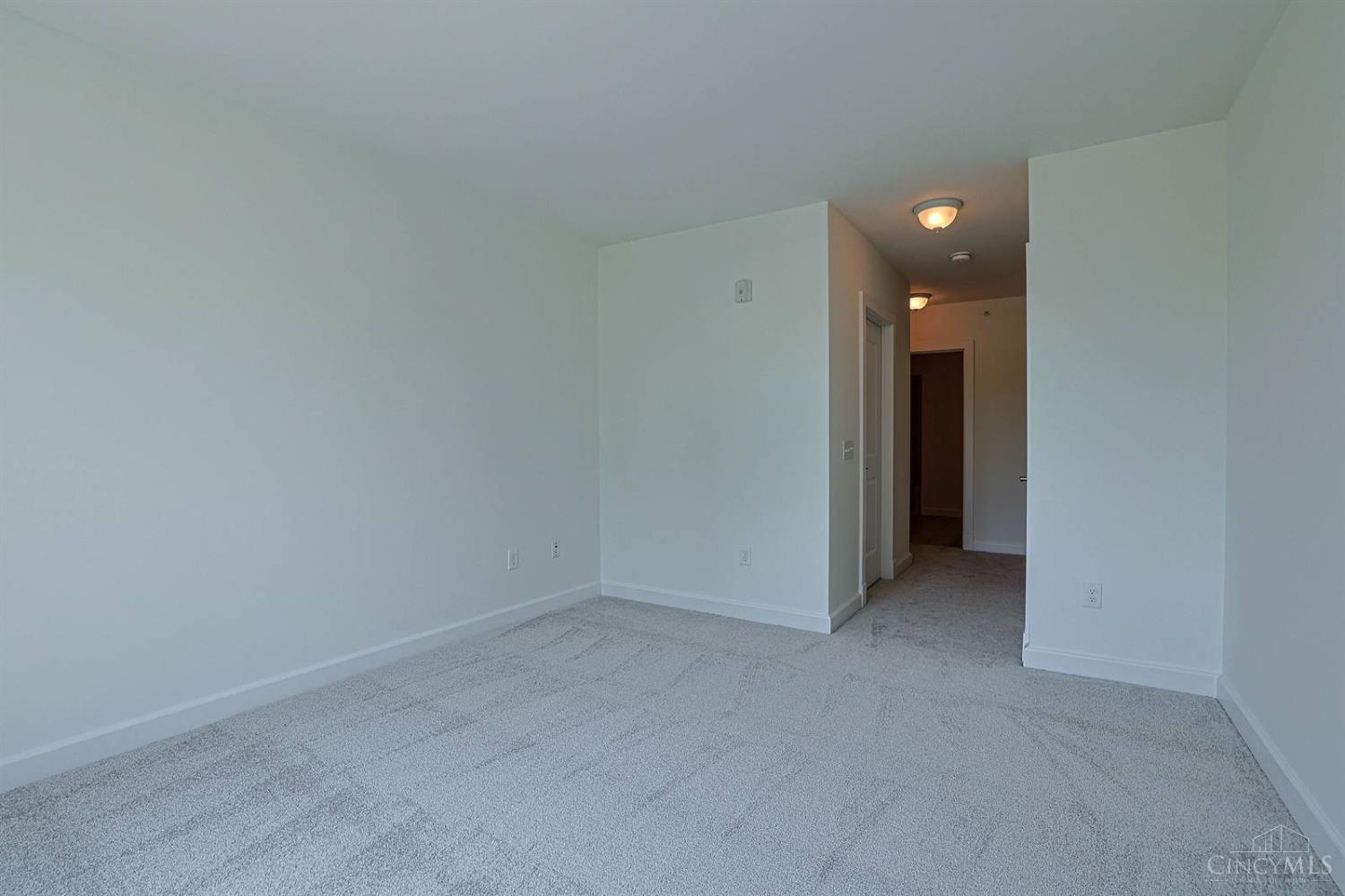 3901 West Street #208, Mariemont, OH, 45227 — photo 18