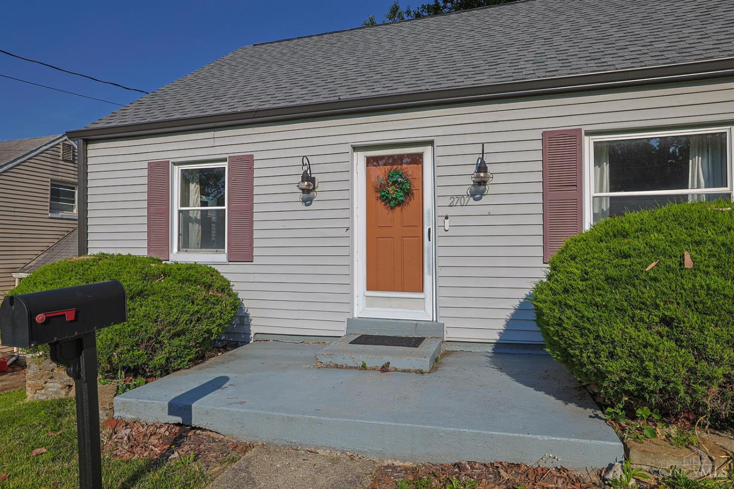 2707 Redfield Place, Cincinnati, OH, 45230 — photo 3
