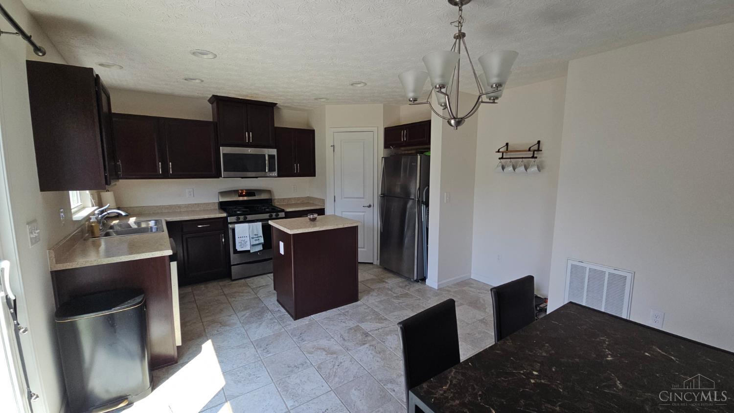 1408 Golden Eagle Drive, Troy, OH, 45373 — photo 17
