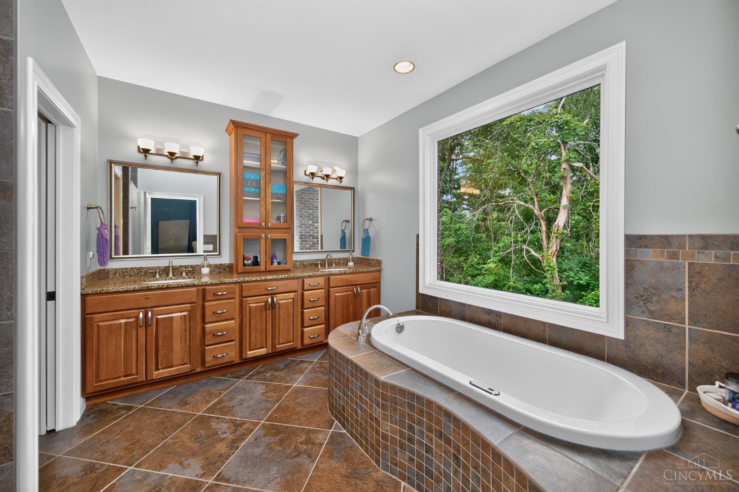1723 Laurel Glen Court, Hamilton Twp, OH, 45140 — photo 27