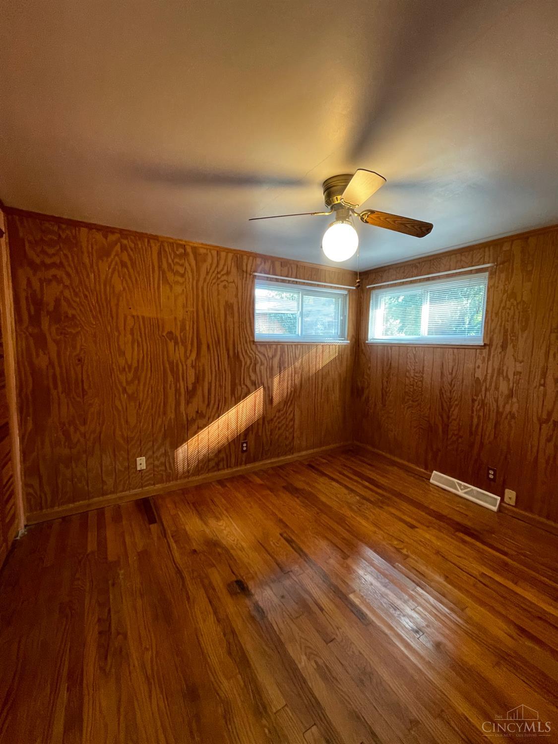 5621 Garrett Drive, Miami Twp, OH, 45150 — photo 12
