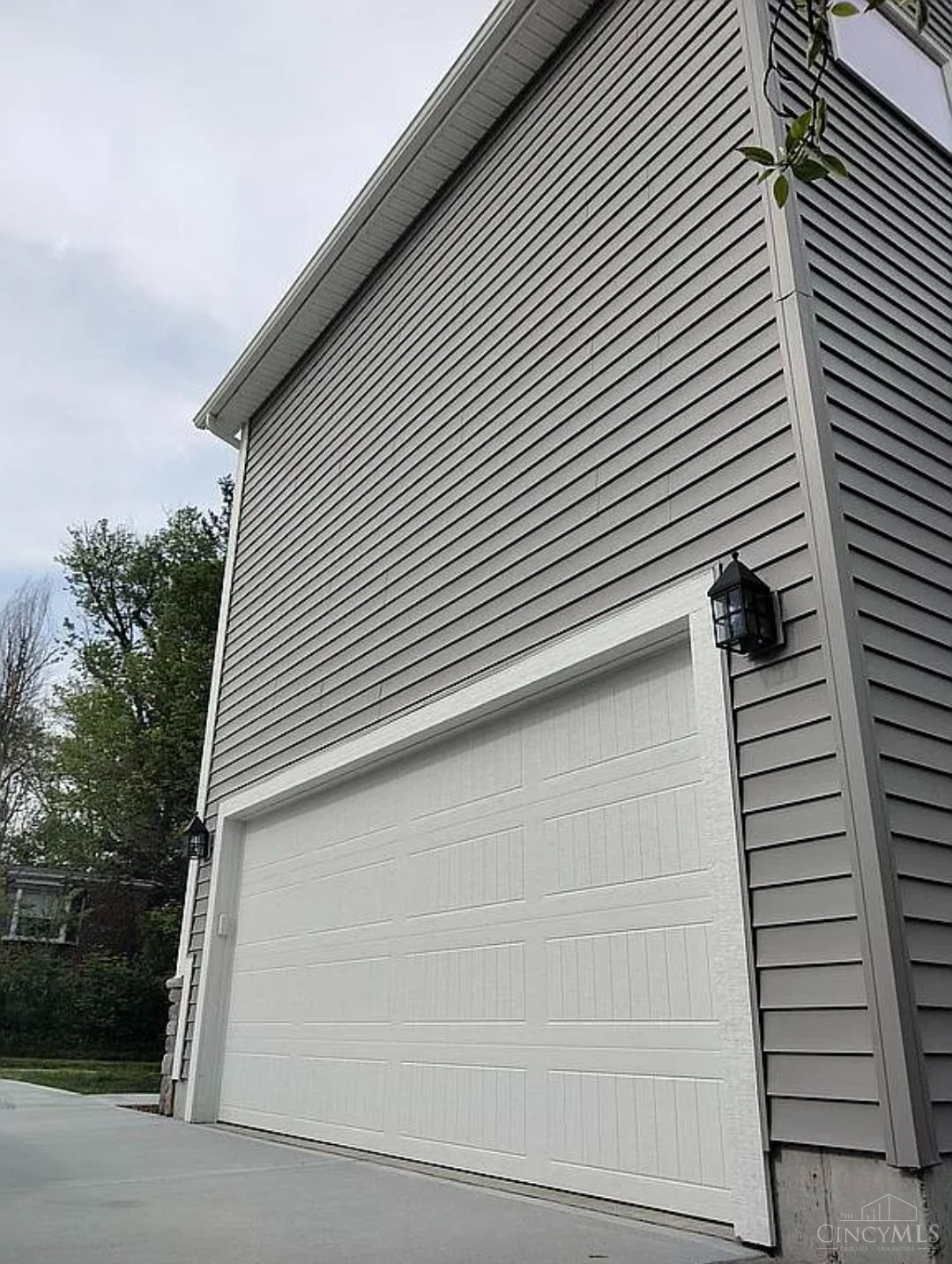 8109 Maxfield Lane, Madeira, OH, 45243 — photo 2