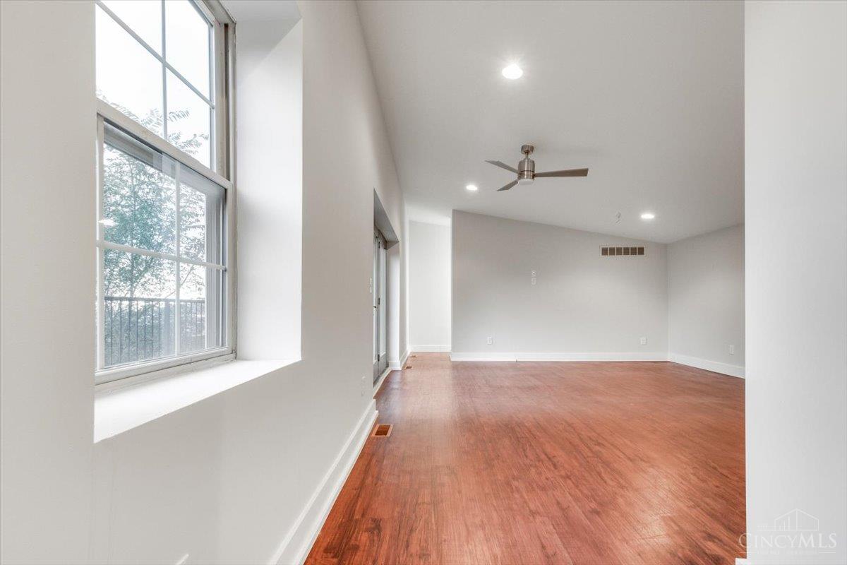 320 Seitz Street, Cincinnati, OH, 45202 — photo 11