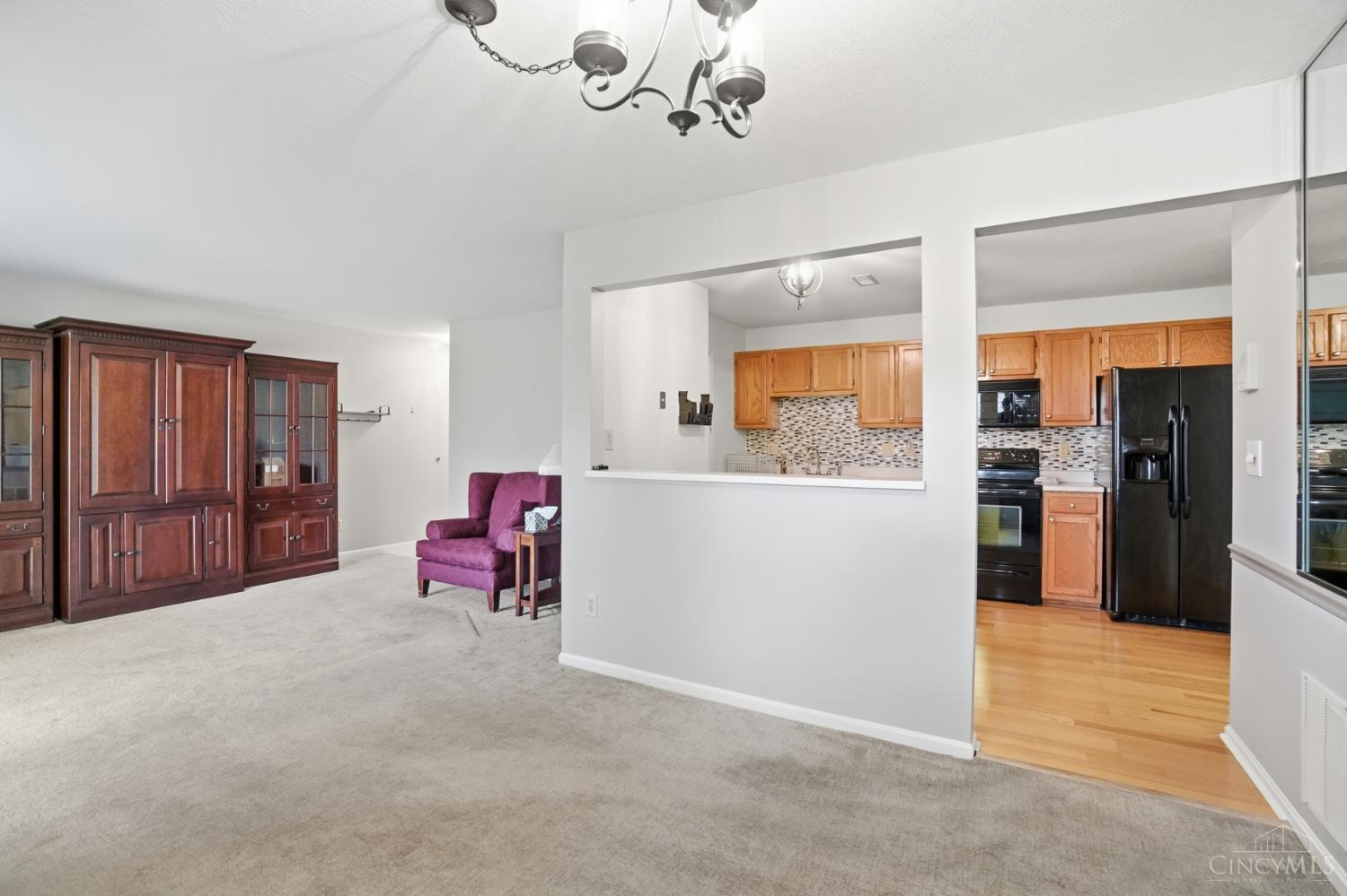 8794 Carrousel Park Circle #137, Colerain Twp, OH, 45251 — photo 10