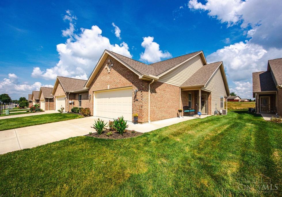 2nd image of 735 Villa Ct, Trenton, OH 45067 | MLS# 1887257