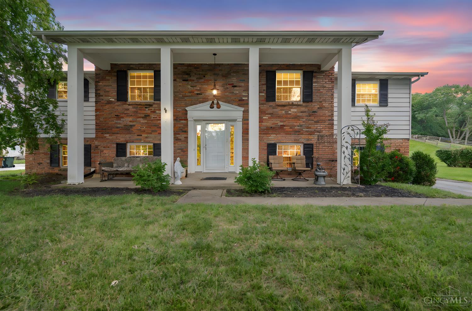 10370 Kingsport Drive, Evendale, OH, 45241