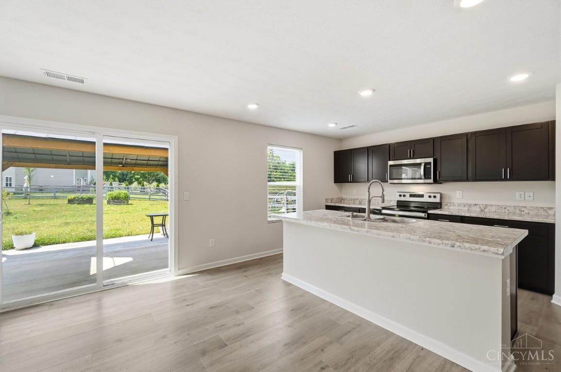 5049 Lakeview Drive, Hamilton Twp, OH, 45152 — photo 17