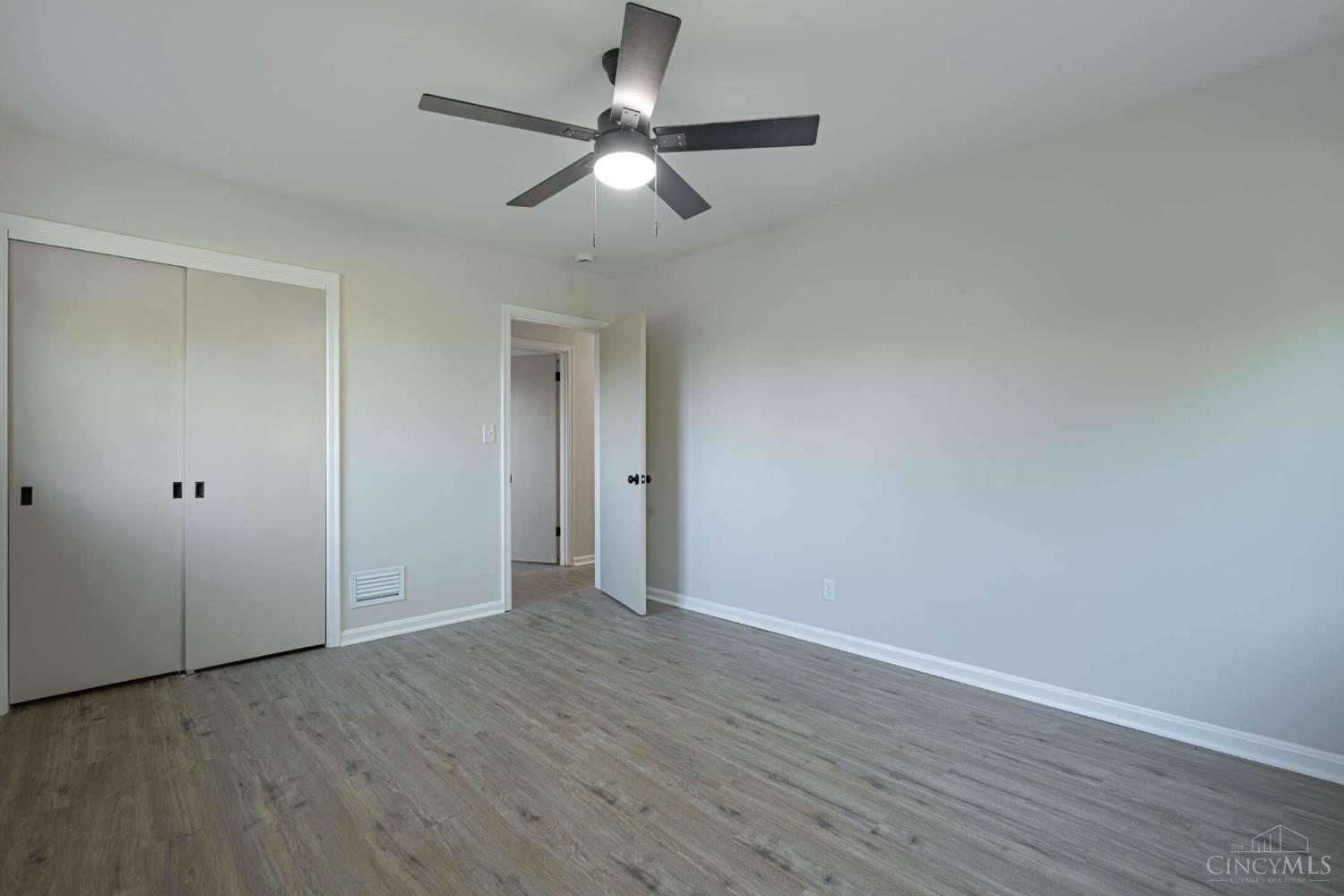 2803 Westbrook Drive, Cincinnati, OH, 45211 — photo 18