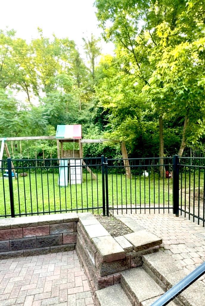 311 Whitthorne Drive, Wyoming, OH, 45215 — photo 38