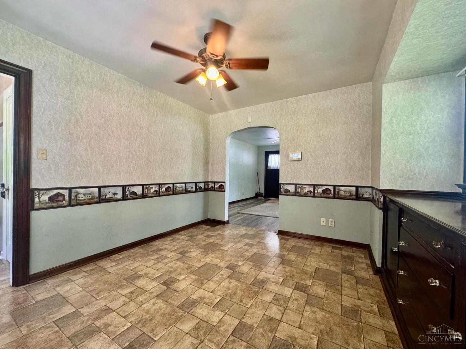 1649 Lionel Avenue, Cincinnati, OH, 45214 — photo 14