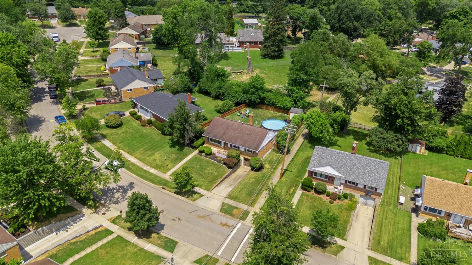 149 Ireland Avenue, Greenhills, OH, 45218 — photo 35