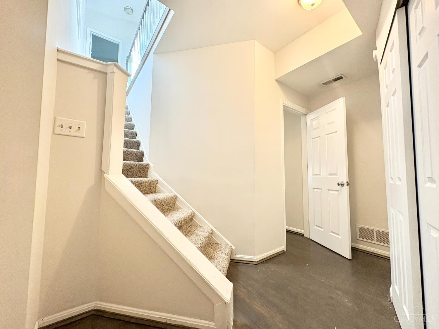 210 Dorsey Street, Cincinnati, OH, 45202 — photo 26