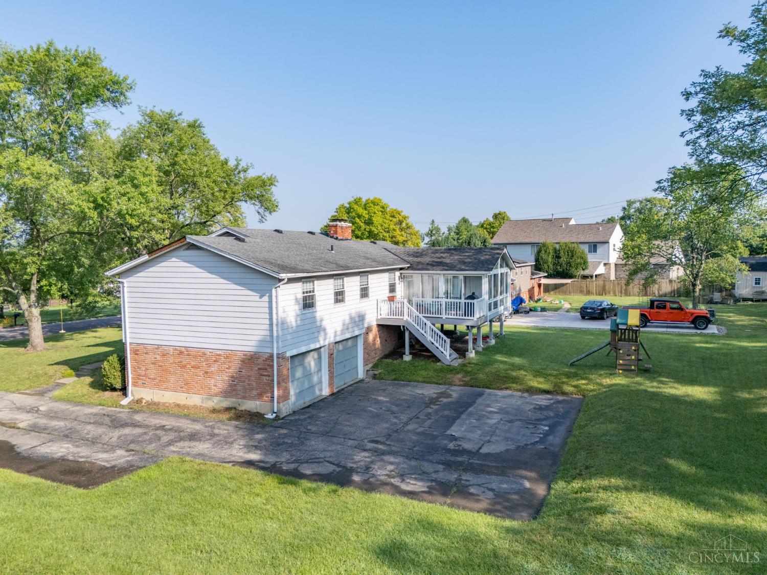 10370 Kingsport Drive, Evendale, OH, 45241 — photo 37