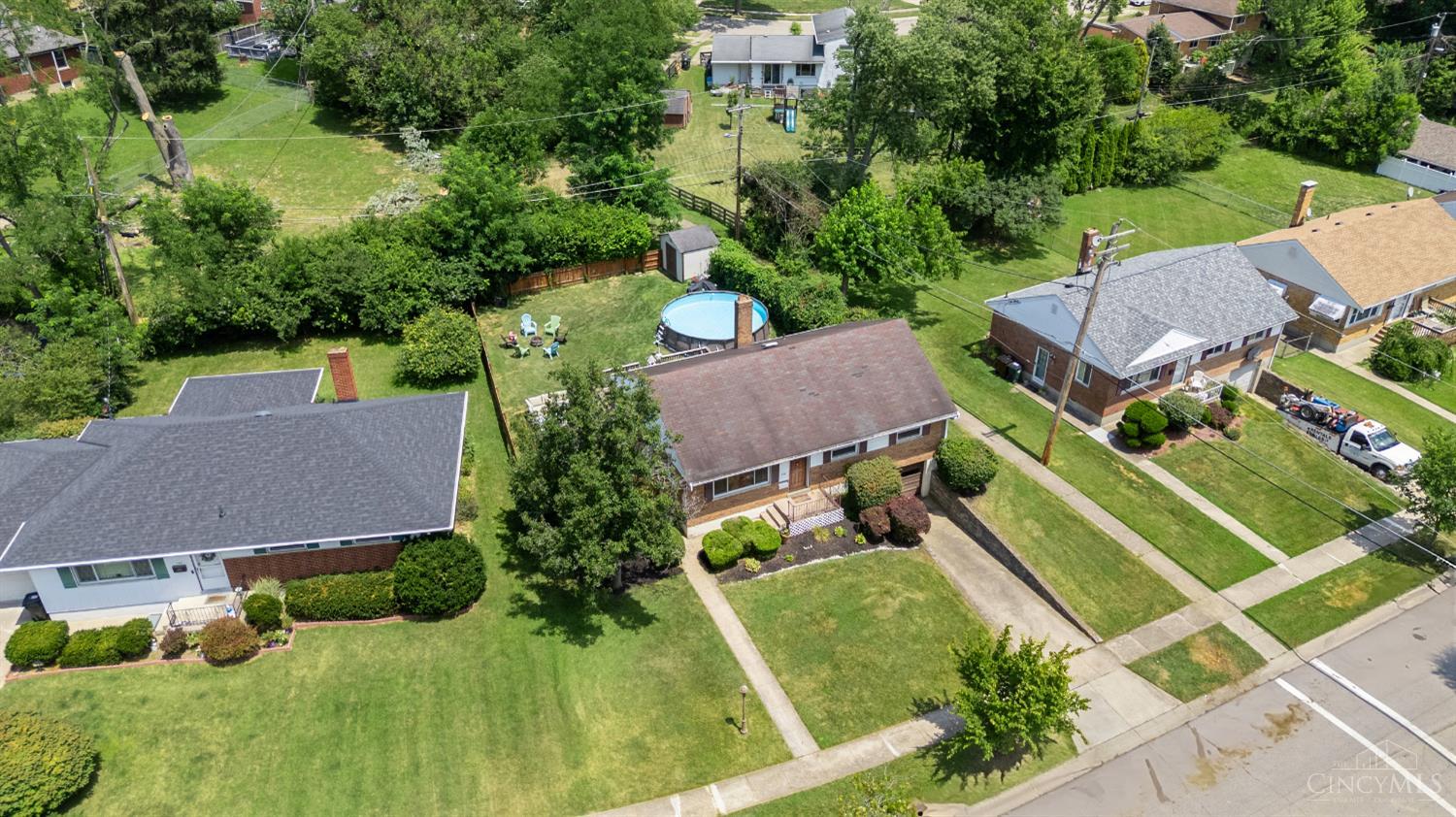 149 Ireland Avenue, Greenhills, OH, 45218 — photo 34
