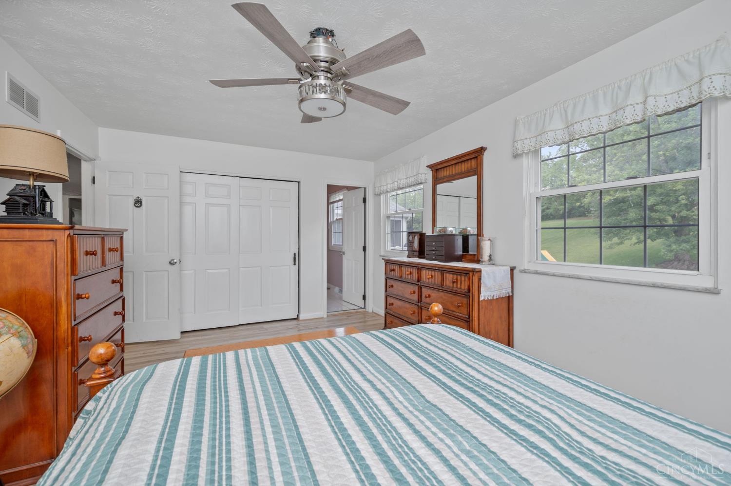 10370 Kingsport Drive, Evendale, OH, 45241 — photo 30